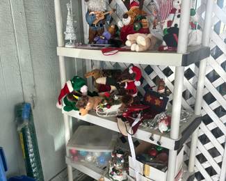 CHRISTMAS DECOR 