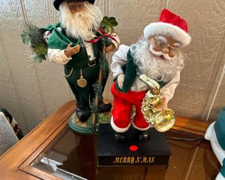 CHRISTMAS FIGURES