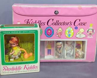 Skediddle Kiddles Doll In Original Box, And Kiddles Collectors Case With Dolls, Qty 4, And Accessories