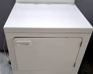 Admiral Heavy Duty Super Capacity Electric Dryer, Model ADE7000AYW, 43" x 27" x 26"