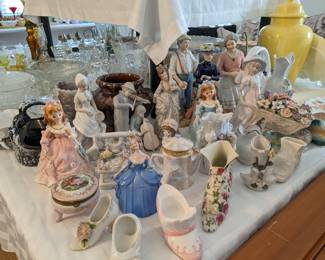 Ceramic knick knacks