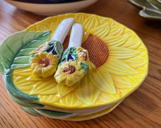 Set of 4 Sunflower Themed Snack Plates