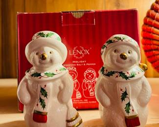 Assortment of Christmas Decor