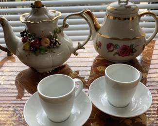 Fruit Pattern Ceramic Teapot Made in the Philippines, Gibsons Staffordshire England Rose Teapot
