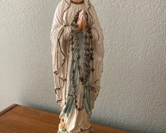Virgin Mary Praying Figurine