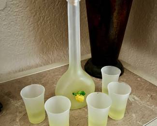 Italian Frosted Yellow/Clear Glass Decanter with 5 Glasses