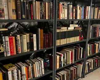 Books -> PLEASE RETURN BOOKS TO SHELVES !