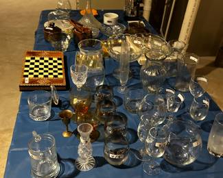 Mixed glassware