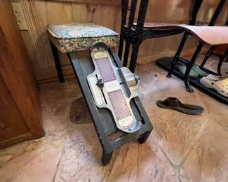 Vintage shoe sizer… just like you use to have to use at the mall… 🤣