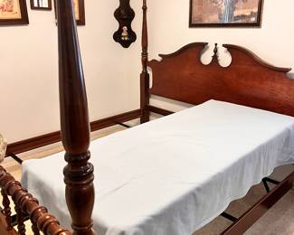 King poster bed, no mattress