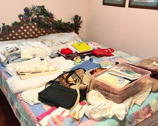 Linens - thomasville bed
