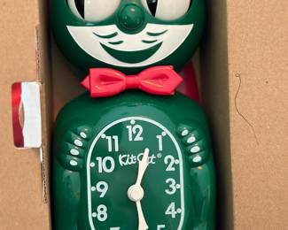 CLASSIC GREEN KIT CAT CLOCK 15.5"  USA MADE Official Kit-Cat Klock