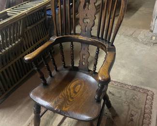 Hgh back children’s Windsor chair