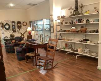 Pottery, Antiques