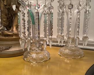 Mantle Lusters