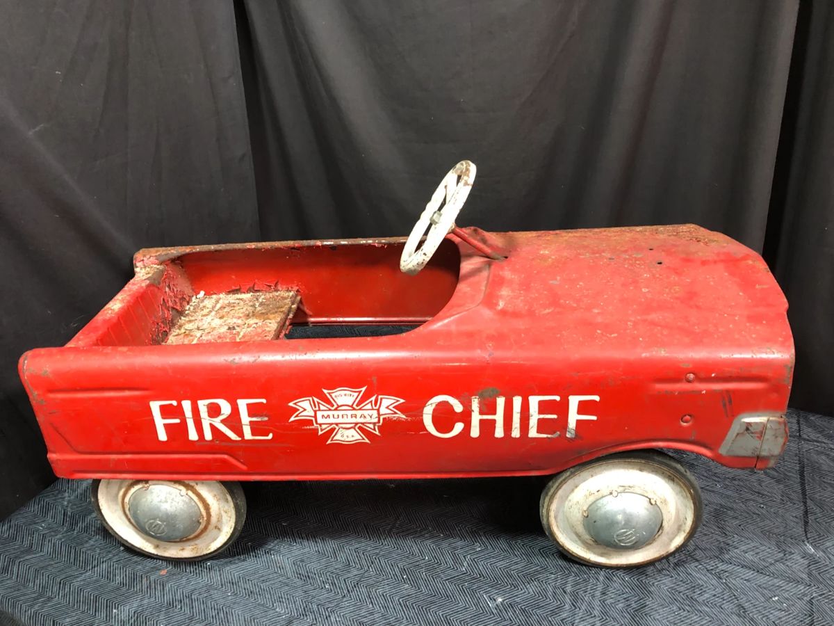 Auction Antiques and Collectibles in Kaneville, IL starts on 2/24/2024