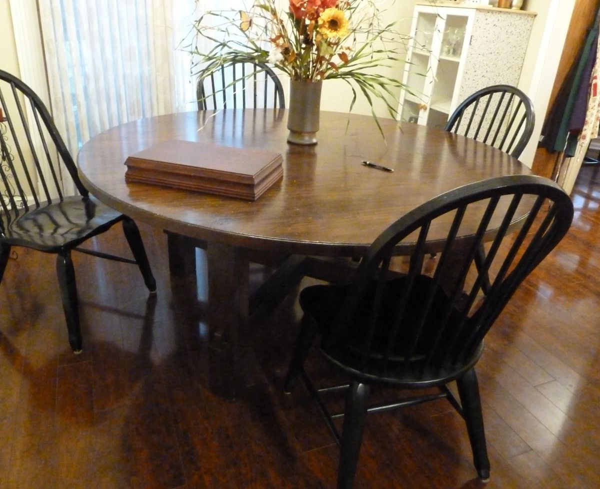 round 6 ft across, dining room table and chairs