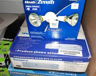 Assorted Electronics In The Box