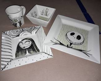 SUPER RARE Nightmare Before Christmas 4 Piece Place Setting From The Walt Disney Gallery (2 Sets Available)
