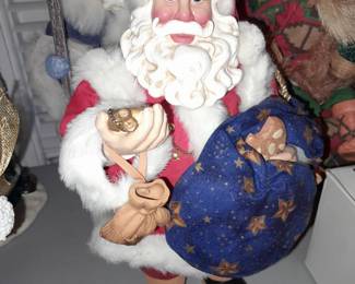Clothtique Possible Dreams Santa Decor Figure