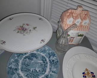 House Shaped Cookie Jar