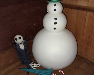 Nightmare Before Christmas Jack Skellington Snowman Figure By Diamond Select Toys 