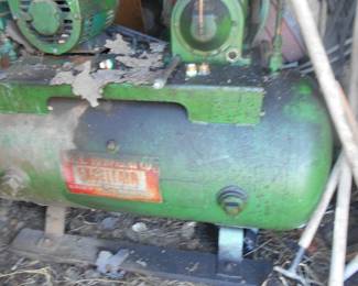 COMMERCIAL AIR COMPRESSOR