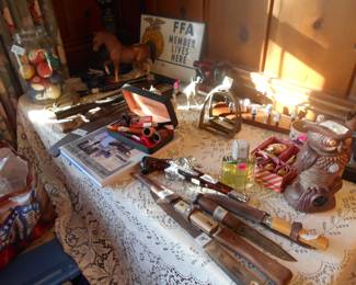 Selection of knives old stirrups single barrel  shotgun