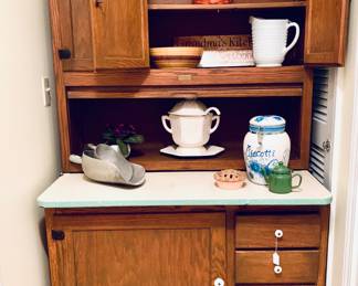 HOOSIER CABINET