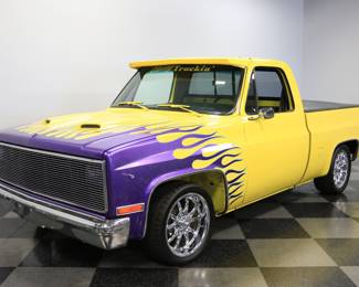 Custom 1987 GMC C1500
MINIMUM BID &14,000 . ( photos by street side classics ad ) new photos will be at the end of this listing.