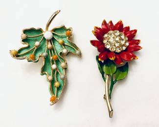 VINTAGE PINS