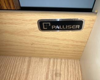 Palliser Chest Of Drawers 