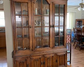 CHINA HUTCH
