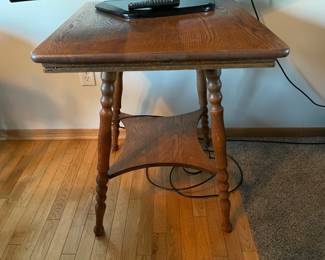 ANTIQUE TABLES