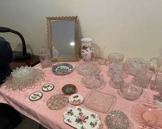 ANTIQUE GLASSWARE