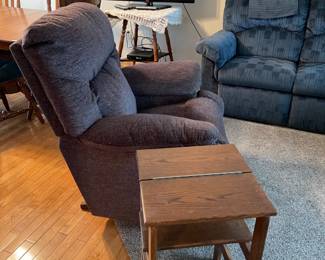 NEWER LAZYBOY RECLINER, FOLDING STOOL/TABLE