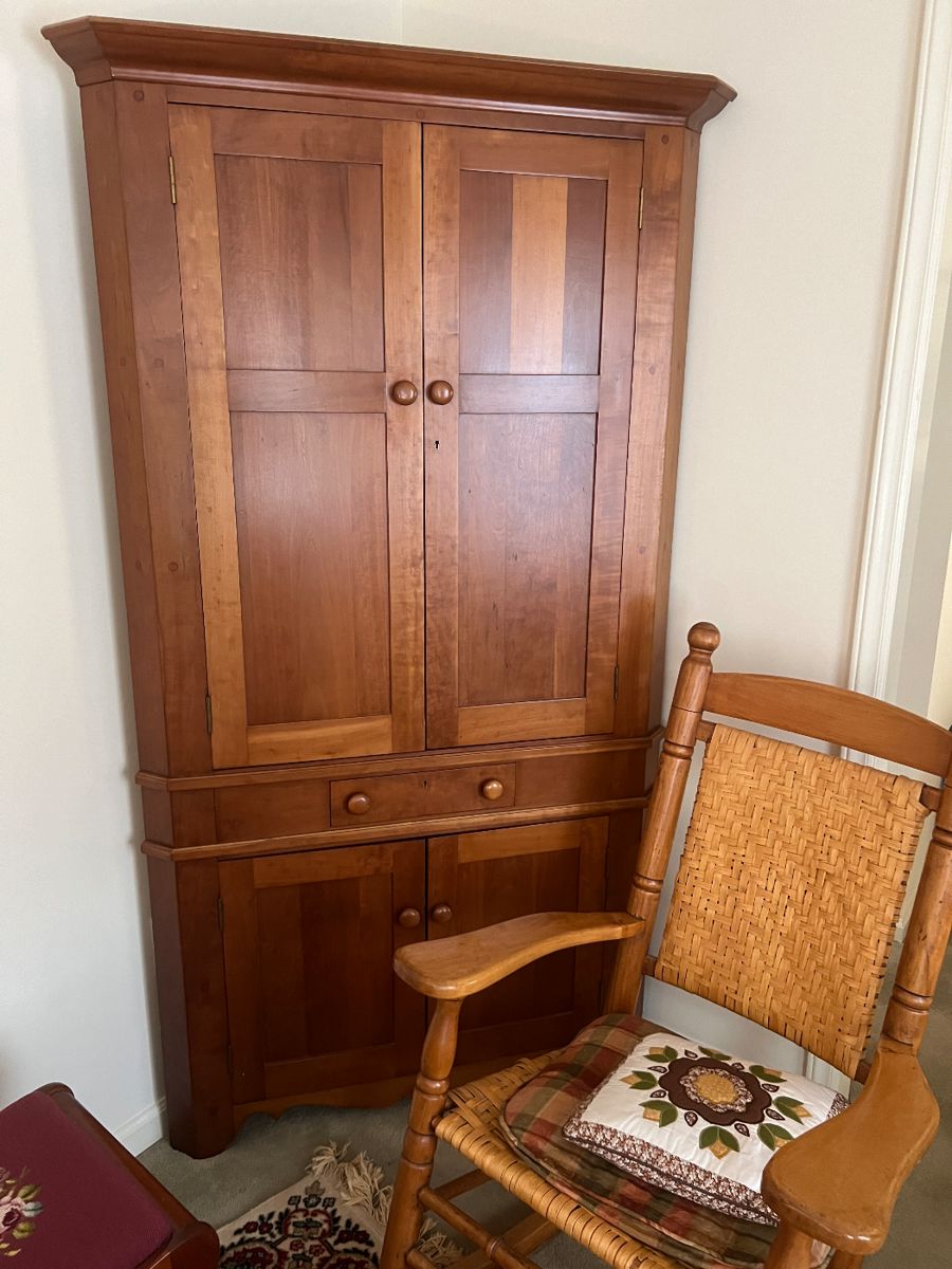 Blue Moon Estate Sale in Paris! starts on 2/24/2024