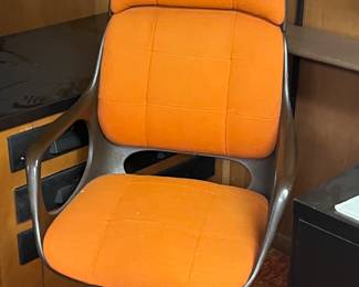 MCM OFFICE CHAIR