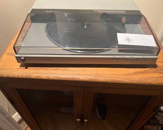 $100. Technics turntable