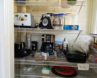 small appliances, vtg Tupperware