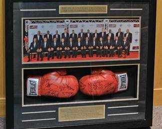 Heavyweight Boxing Champions Signed Gloves Display