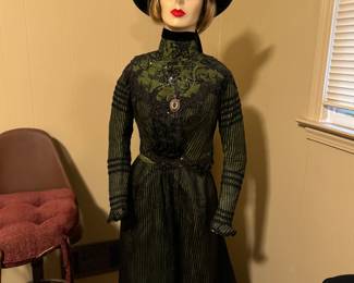 Turn of the century ladies dress