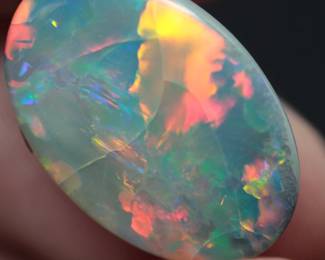 AUSTRALIAN BLACK OPAL