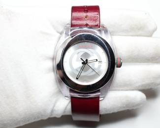 GUCCI LEATHER WATCH