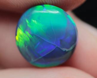 AUSTRALIAN BLACK OPAL