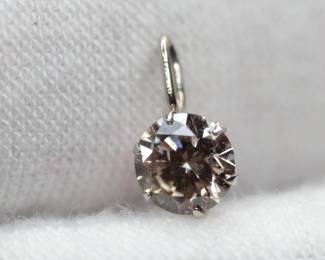 DIAMOND AND PLATINUM PENDANT