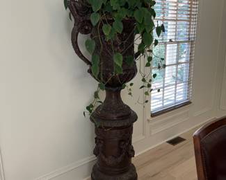 ABSOLUTELY AMAZING BRONZE URN!