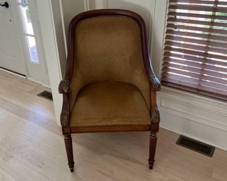 GREAT ACCENT CHAIR