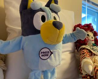 Disney Bluey - Dance & Play Plush Doll 