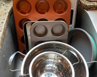 Pair of Nesting Stainless Steel Colander's, Assortment of Muffin Pans